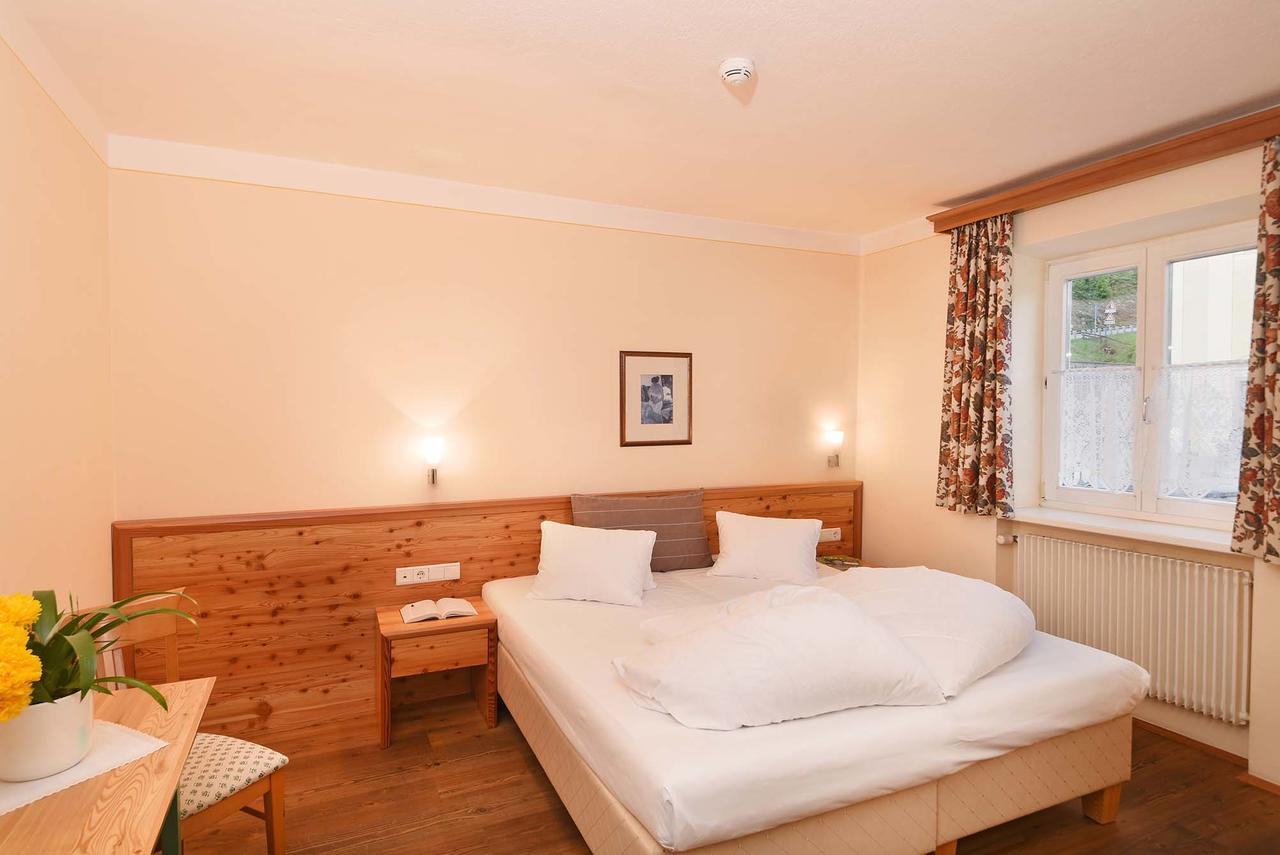 Hotel Gassenwirt Кьенес Экстерьер фото